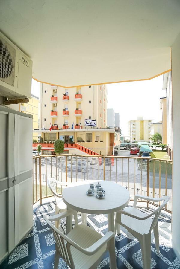 Residence Giuliana Bibione Ngoại thất bức ảnh